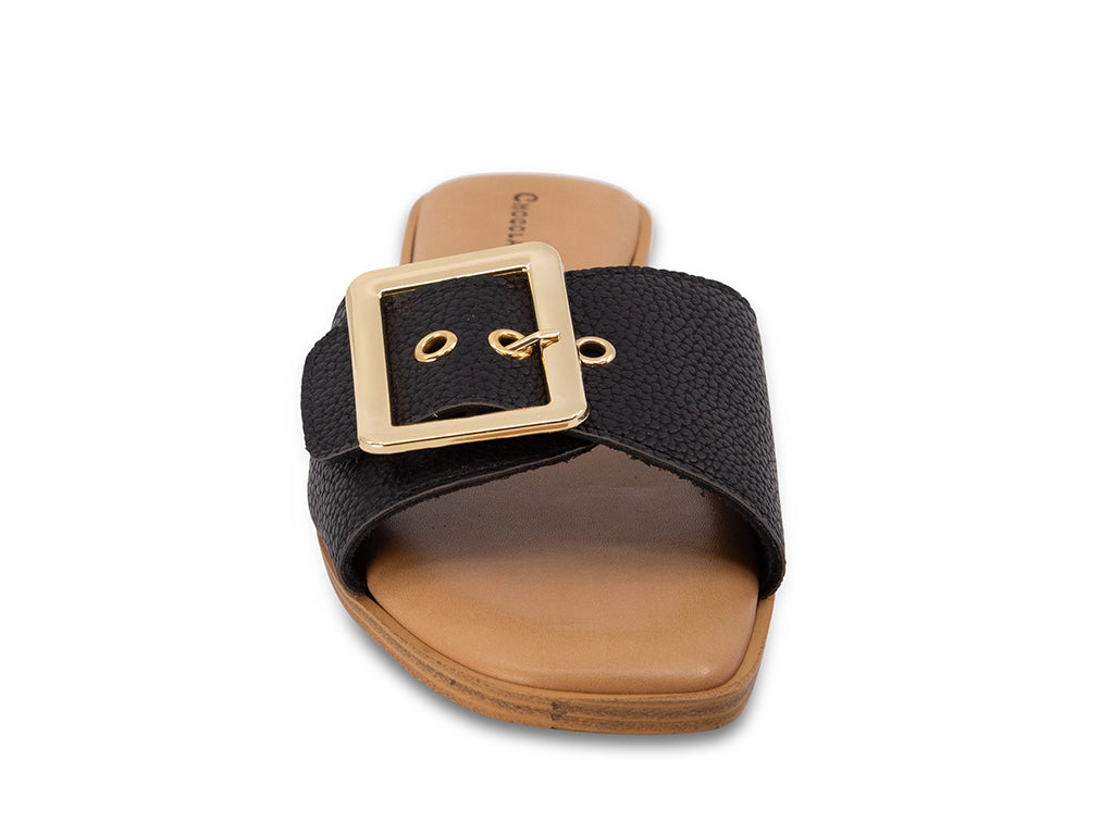 view of the sandal from the front