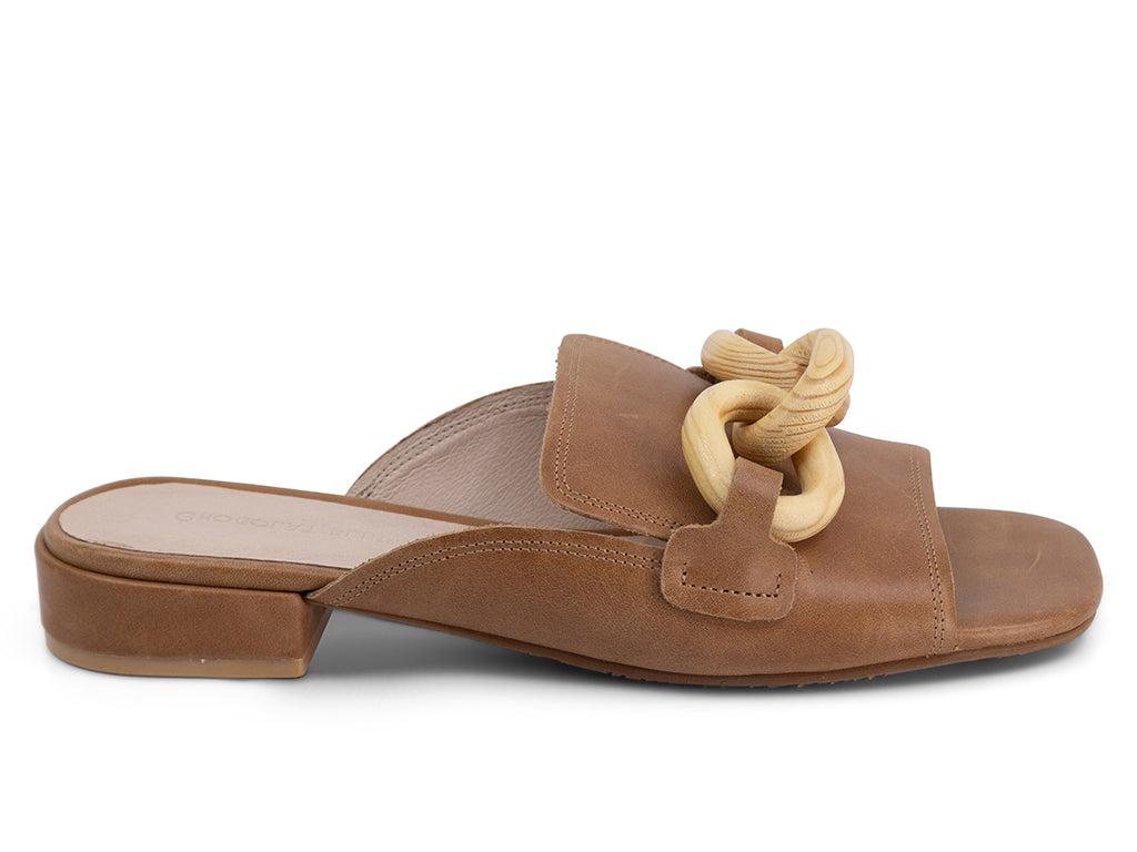 Bell_Camel Leather_side view