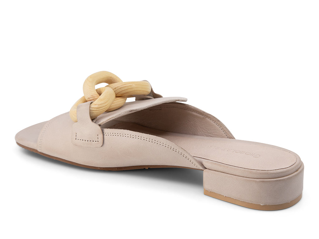 Bell_White Sand Leather_back and side angle view