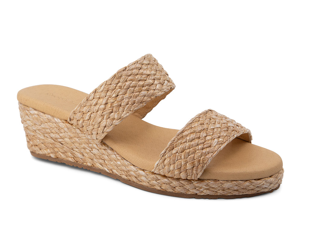 Farra_Toast Raffia_front angle view