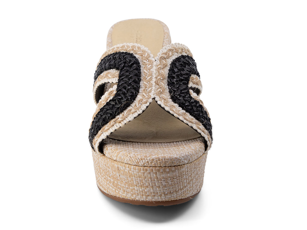 Gen_Black Raffia_front toe view