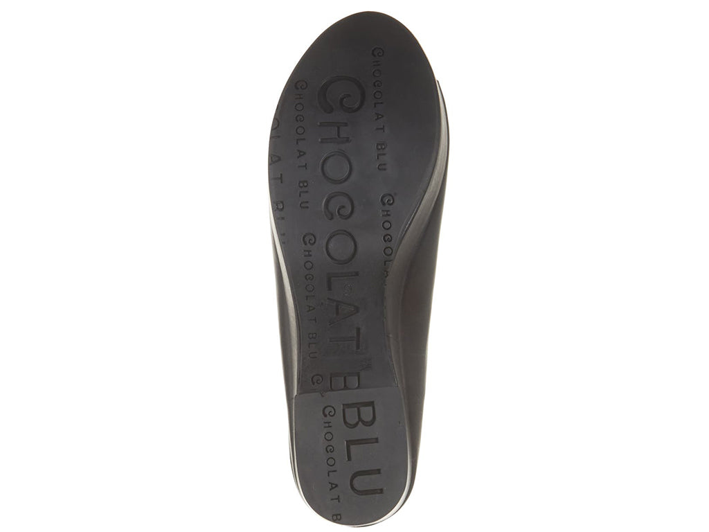 Black insole with 'Chocolat Blu' branding on a white background