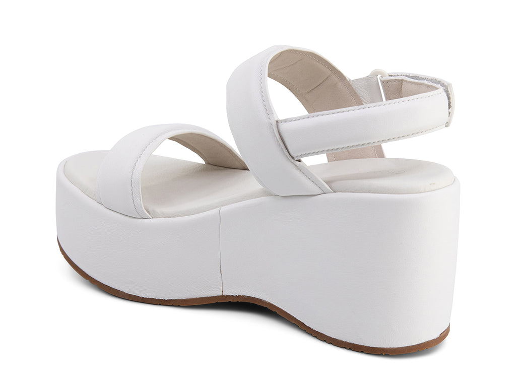 Kande_WhiteLeather_back and side view