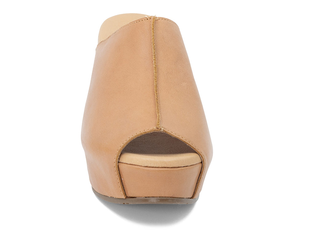 wedge slide with reversed stitched - front view
